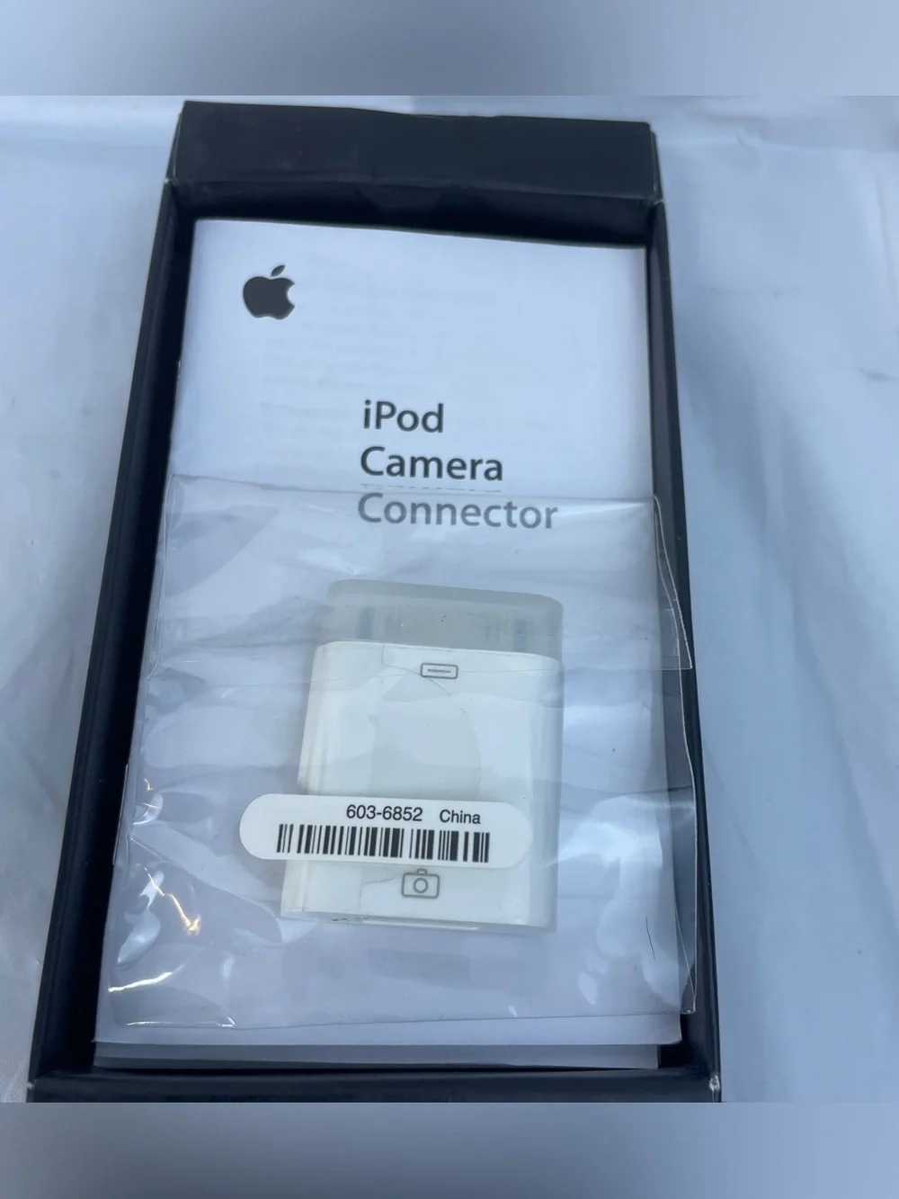 Apple iPod Camera Connector - White